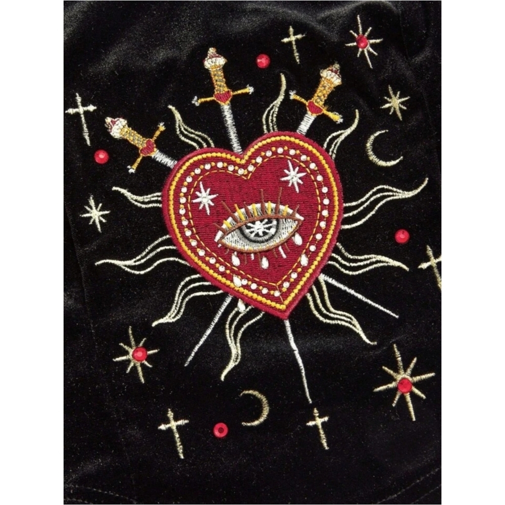 ROMWE | Gothic Lolita Black Embroidered Heart Corset Camisole Crop Top - Picture 2 of 10